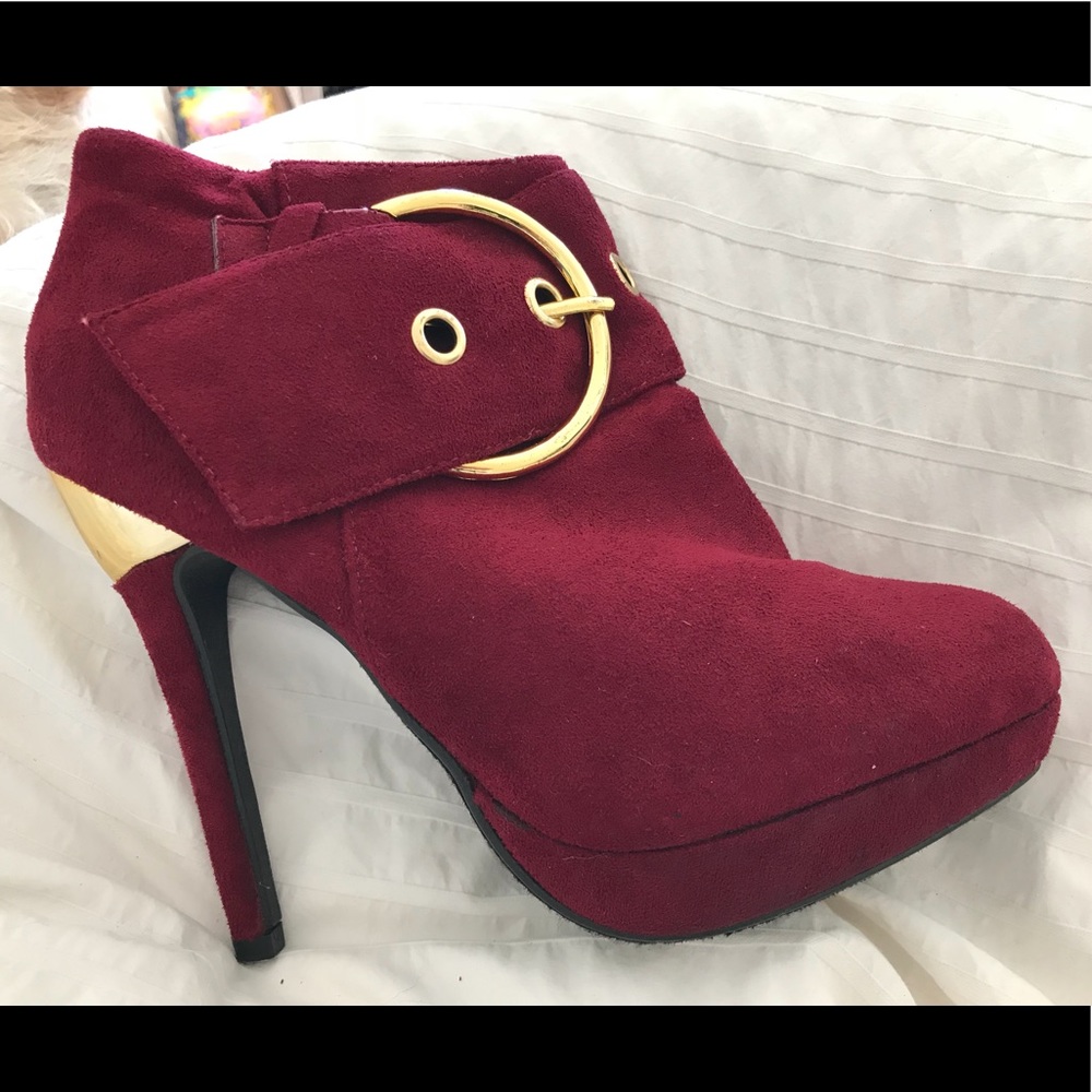 Fuchsia high heels